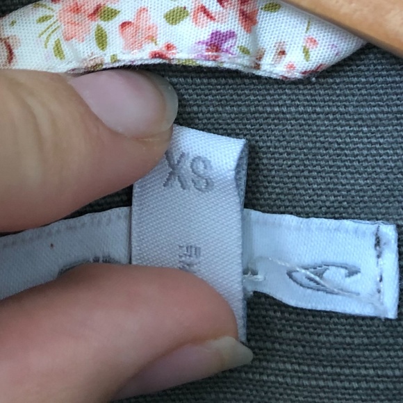 ARMY GREEN VEST - Picture 2 of 5